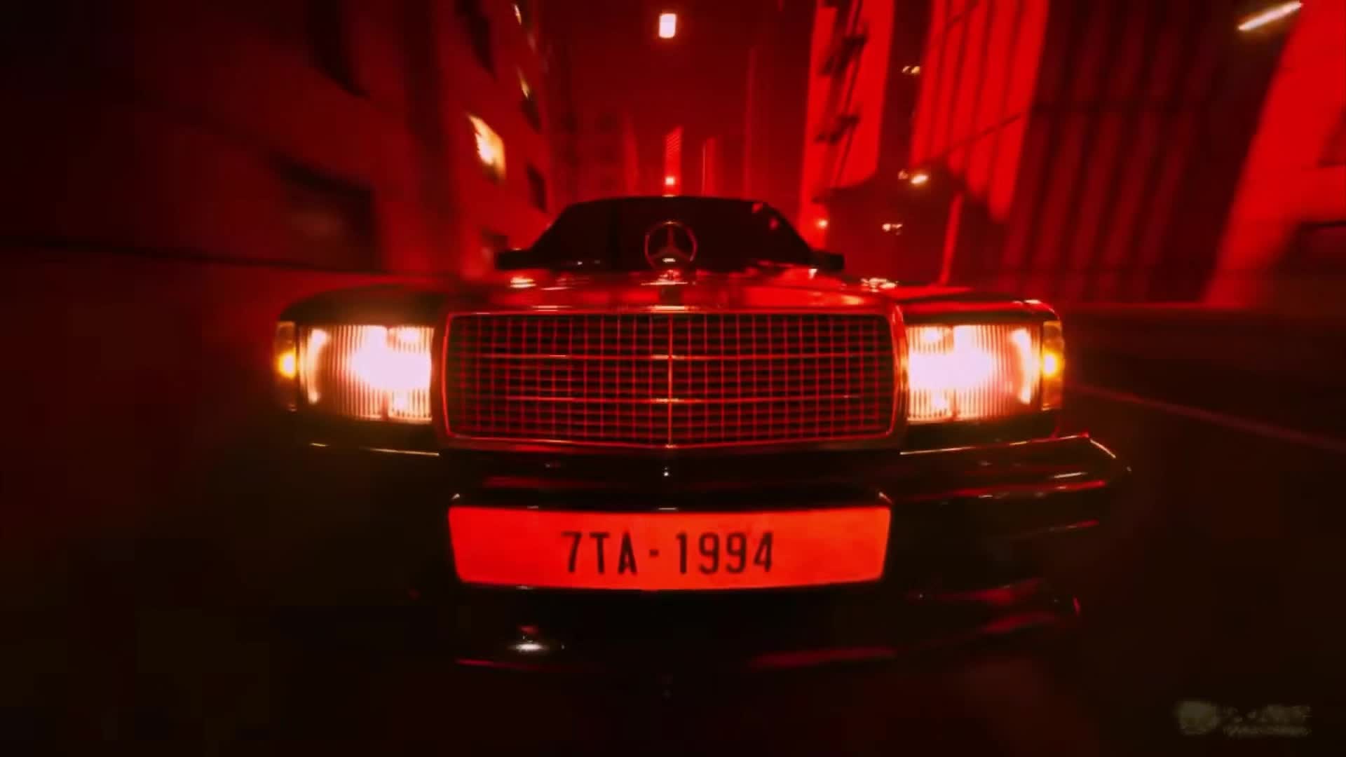 327715